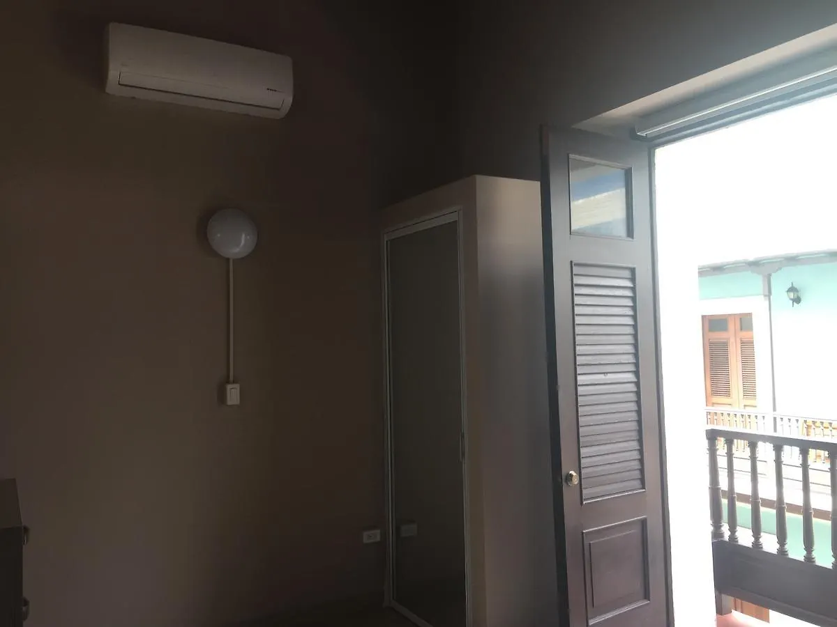 Old San Juan Balcony Apartment At Fortaleza St